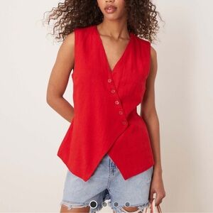 Red Linen Vest NWT size small Abercrombie.  Button up and tie in back